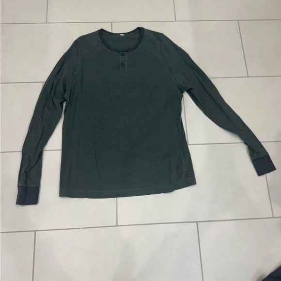 LOT of Men’s lululemon. Size XL - Picture 11 of 11